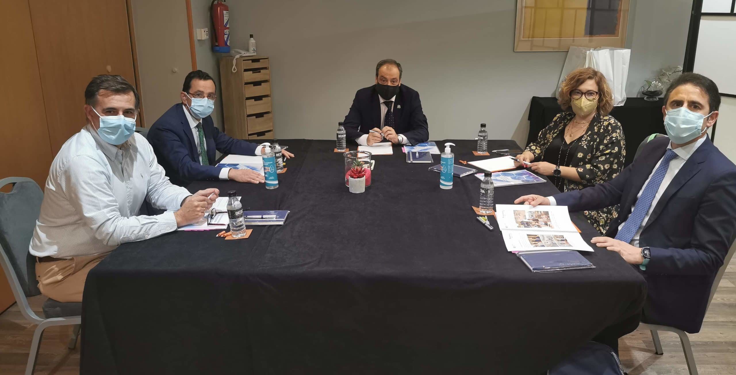 Reunión del Jurado de los IV Premios de la Industria de ingenierosVA(2)
